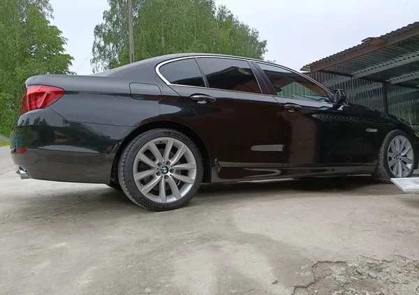 bmw BMW Seria 5 cena 49000 przebieg: 255000, rok produkcji 2010 z Złocieniec